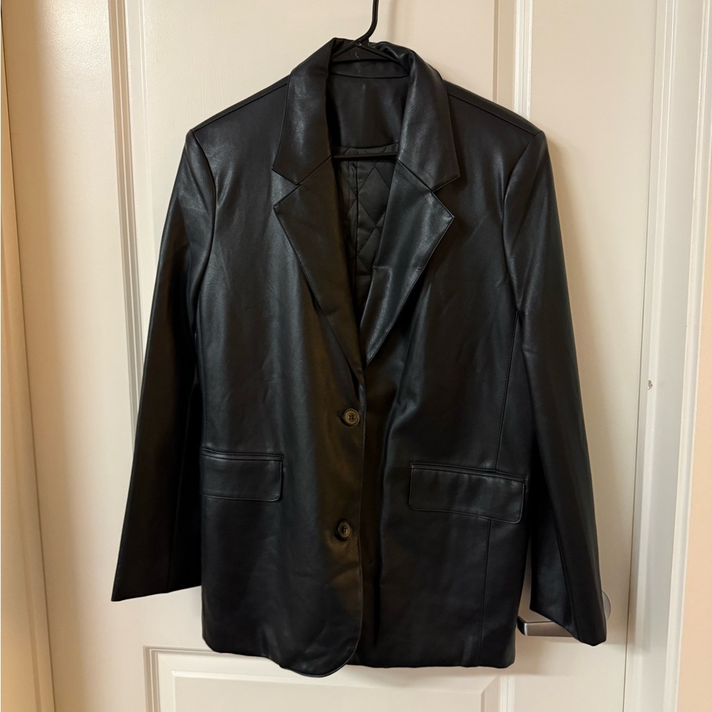 Women Black PU Leather Blazer Size M